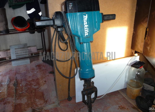 Фото 2. Отбойный молоток Makita HM 1801 (63 Дж)